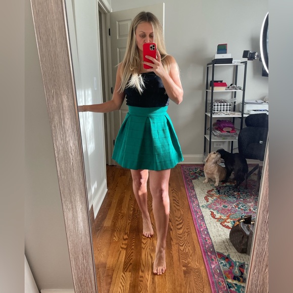 devlin Dresses & Skirts - Devlin brand Skirt